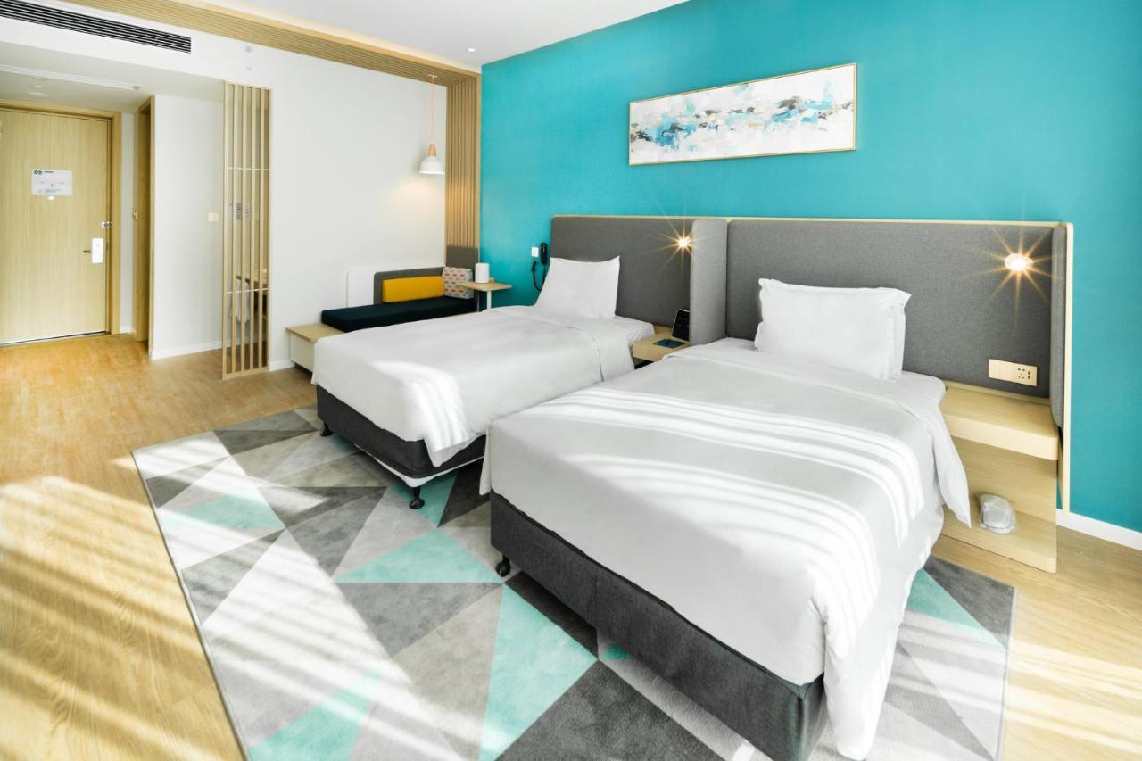 Holiday Inn Express Shanghai Pudong Zhangjiang By Ihg Екстер'єр фото